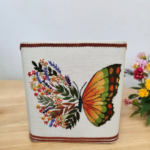 Iris et hortense-veronique martin-applique papillon